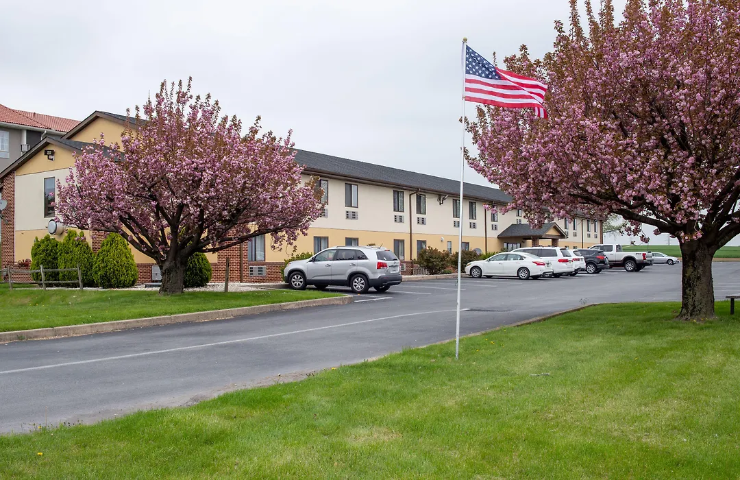 Eastbrook Inn-1